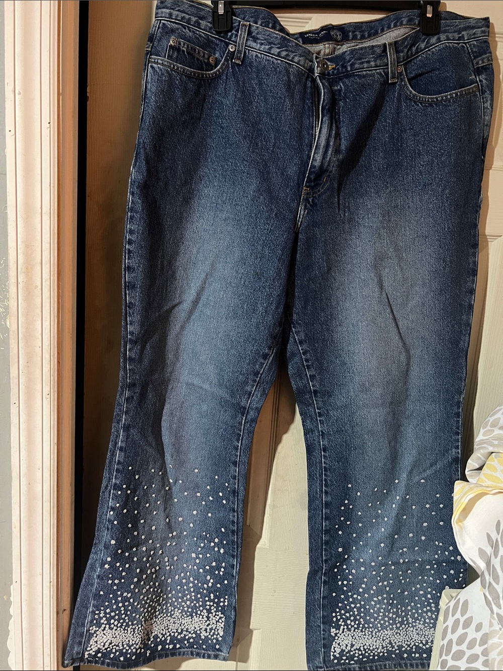 Dark Blue Wide-Leg Jeans with Embellished Hem